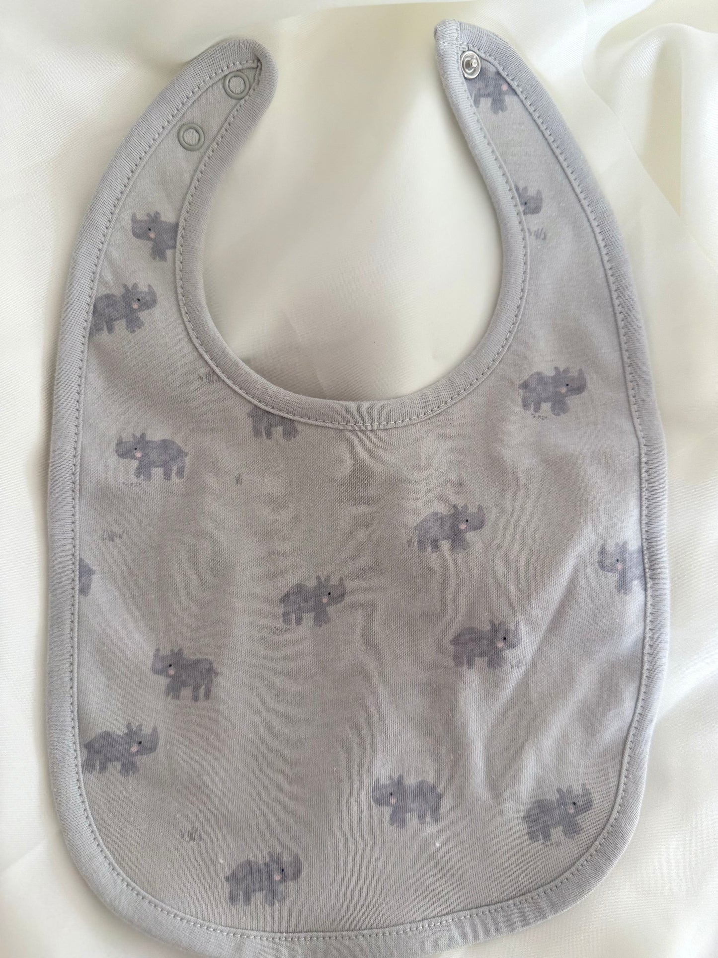 Bavoir à motifs « animaux »