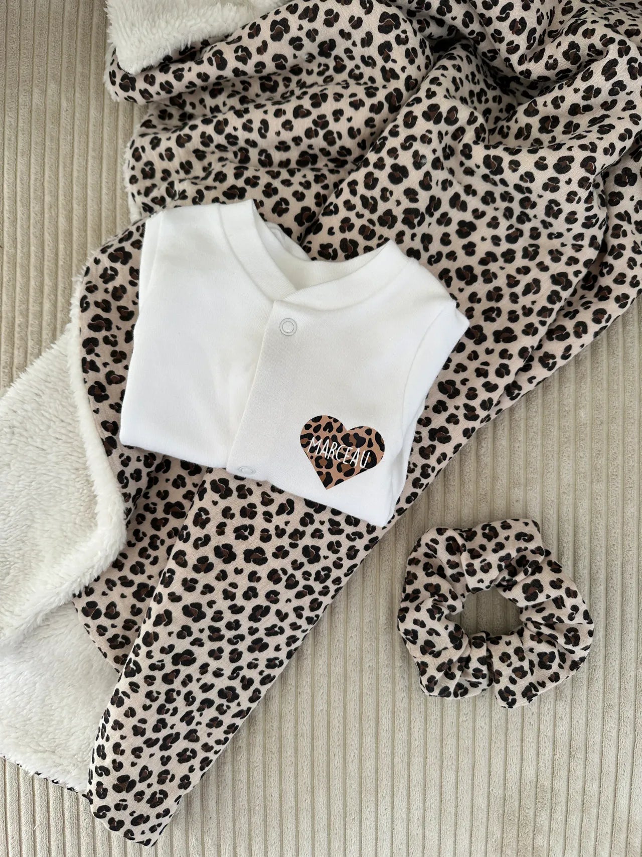 Chouchou « Léo graouuu »