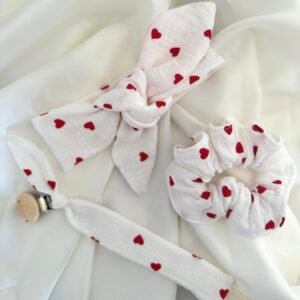 Tous nos produits lot attache tétine + chouchou motifs petits coeurs