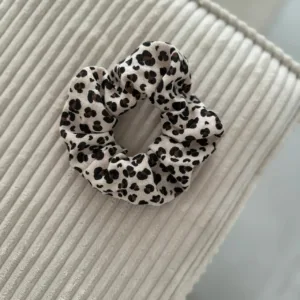 Chouchou « Léo graouuu »