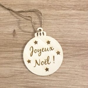 Boule de Noël en bois personnalisée